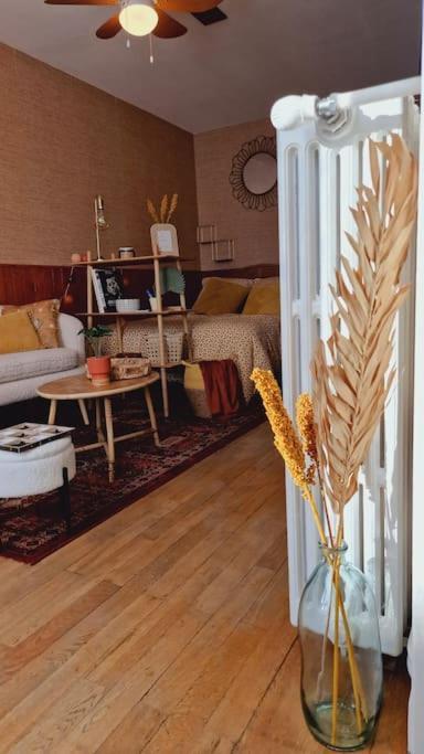 Studio 2 Pers Aux Inspirations 60S Chalon-sur-Saône Extérieur photo