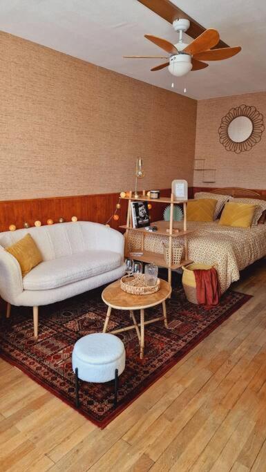 Studio 2 Pers Aux Inspirations 60S Chalon-sur-Saône Extérieur photo